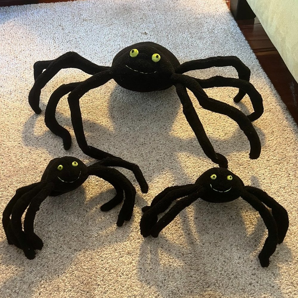 Pottery Barn Kids Baby - Set of 3 Halloween SPIDERS Plush Bendable Legs